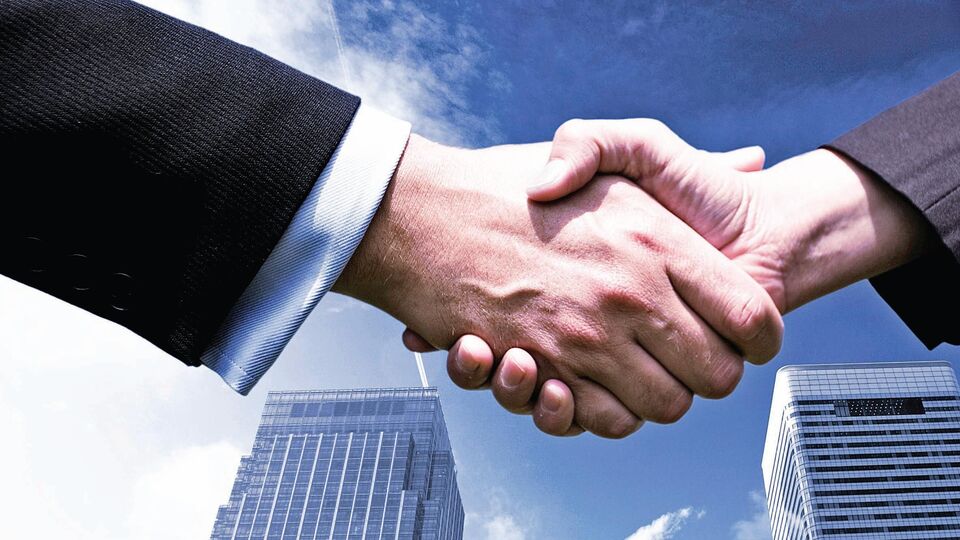 O firmalar el değiştiriyor!