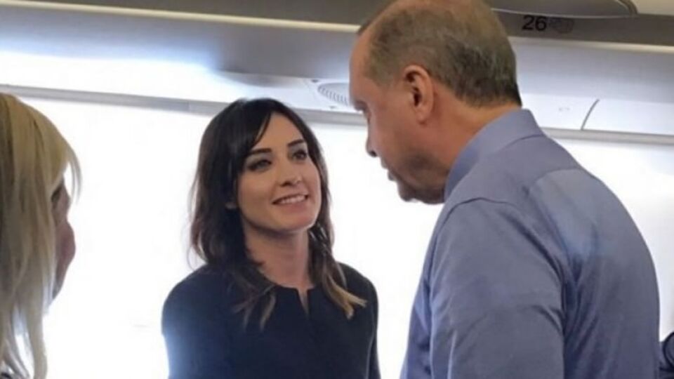 Erdoğan, Nazlı Çelik'e sigarayı bıraktırdı