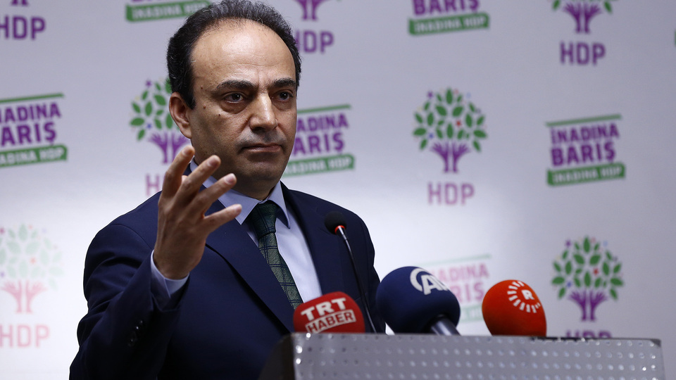 HDP'den İstanbul, Diyarbakır ve İzmir'de eş zamanlı kampanya
