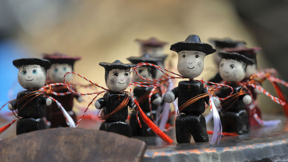 Bugün 1 Mart! Marteniçkalarınızı taktınız mı?