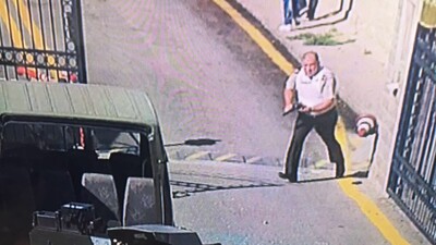 Darbeci hainlere karşı böyle direnmiş!