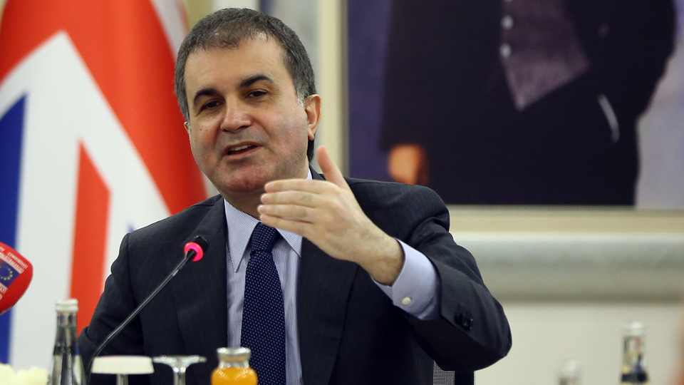 Çelik: Almanya'nın bir an önce yanlıştan dönmesini temenni ederiz