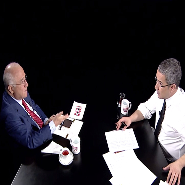 Cemil Çiçek: Meclis başkanı ordusuz generaldir
