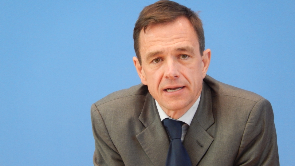 Skandal kararın ardından Merkel'den açıklama