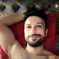 Tarkan'ın yatak pozu eşini çıldırttı!