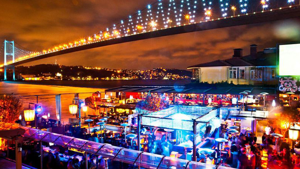 Reina'ya Boğaz'da yer aranıyor