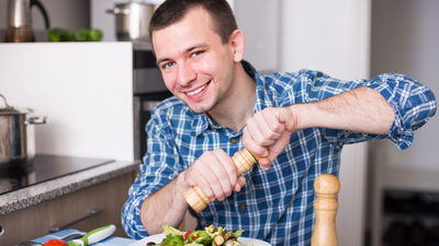 Bol bol serptiğiniz tuz aslında düşmanınız...