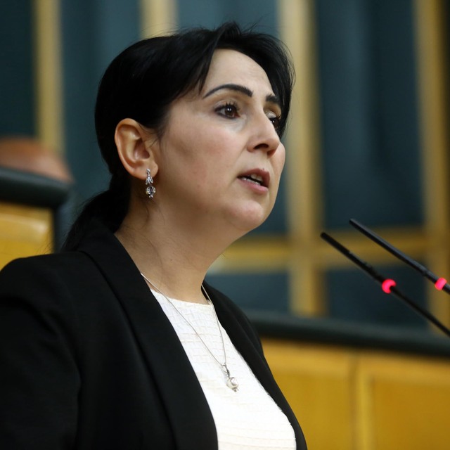 Yargıtay'dan Figen Yüksekdağ hakkında karar