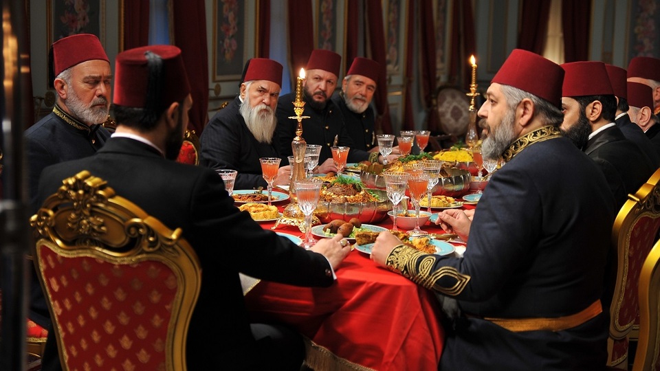 Sultan Abdülhamid, Hiram'ın mesajlaşmasını çözüyor