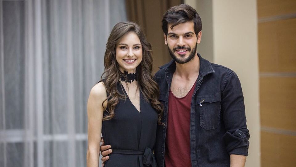 İlk bölümü birlikte izlediler!