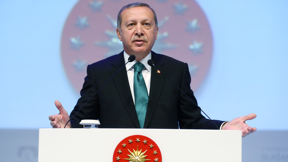 Erdoğan'dan Hollanda'ya: Bunun bedelini ödeyeceksin