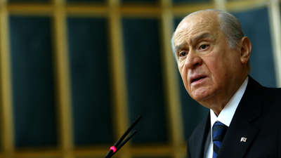 "Avrupa niye kayış atıyor, niye hopluyor?"