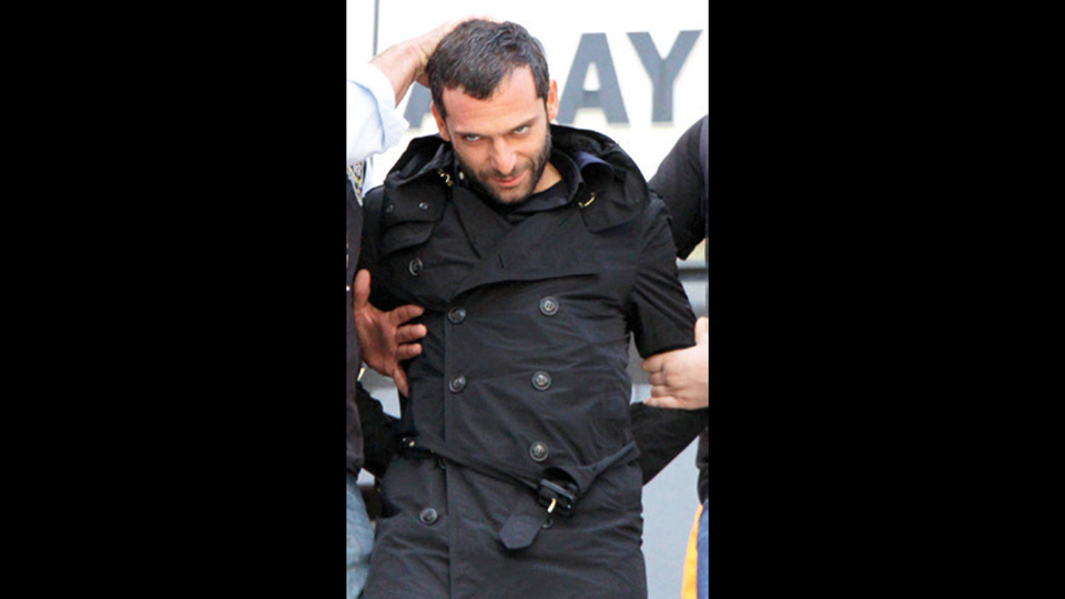 Özbizerdik polise böyle direnmişti, tutuklandı!