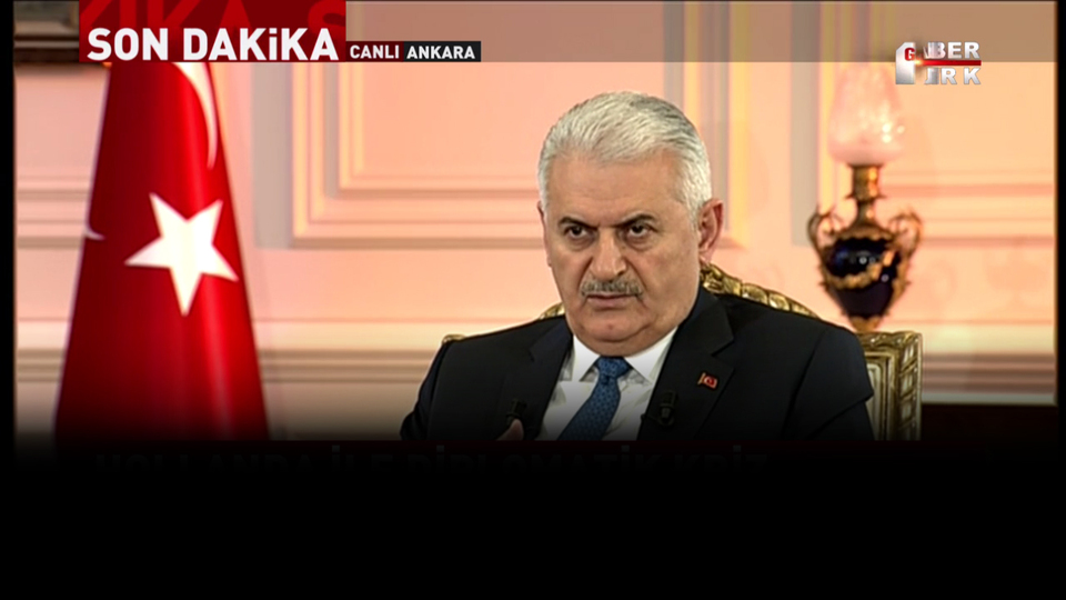 Başbakan: Rutte yemek teklifinde bulundu, o gözaltı için özür diledi