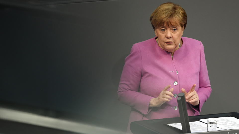 Merkel'in partisinden gerilimi daha da tırmandıracak açıklama