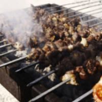 Mangalda pişirdiği etleri onla terbiyeledi, sonrası facia!