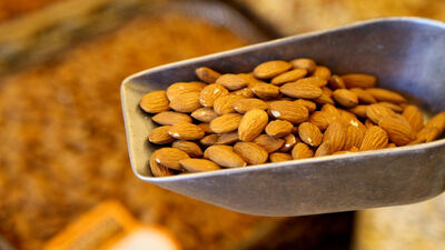 "Kıbrıs bademi kanseri önlüyor"