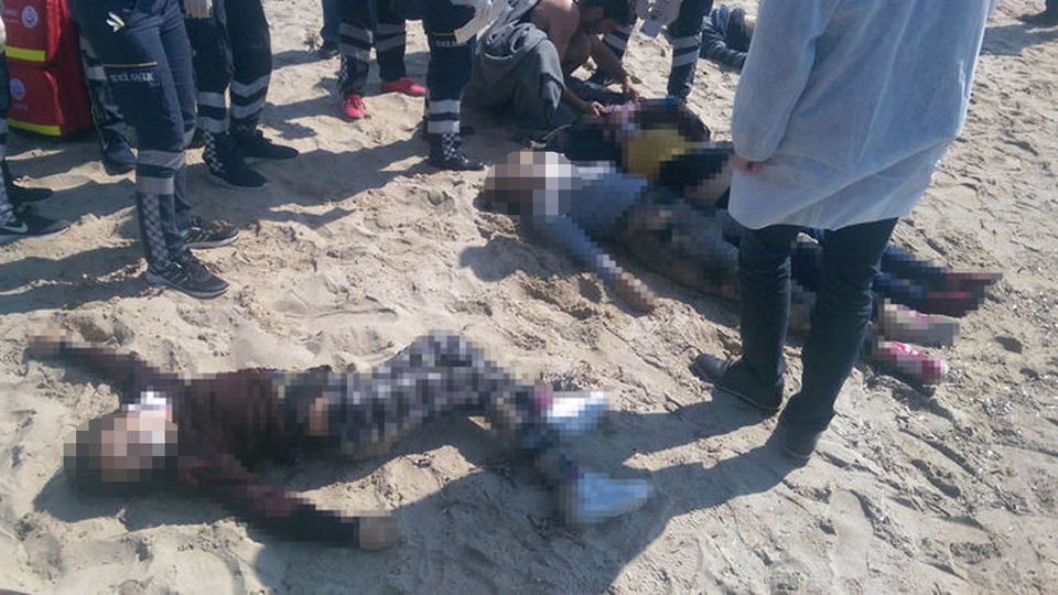 Kuşadası'nda bot faciası! 12 kişi öldü, 3 kişi aranıyor