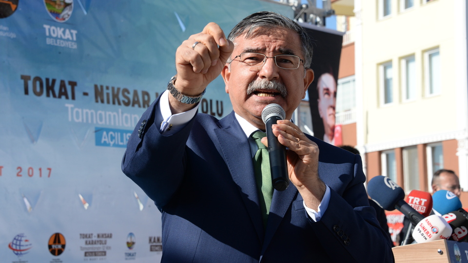 "Kendine kötülük eder"