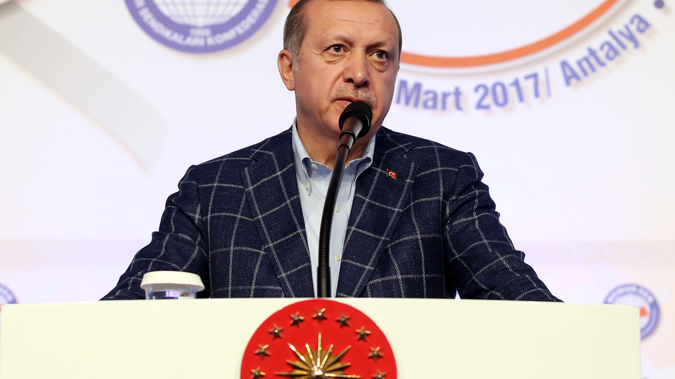 Cumhurbaşkanı Erdoğan: AB müzakereleri için referanduma gidebiliriz
