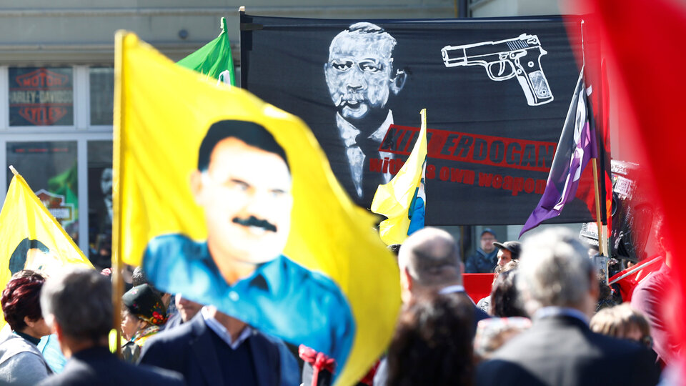 Skandal pankartın ardından Dışişleri, İsviçre'nin Ankara Büyükelçisi'nin yardımcısını çağırdı