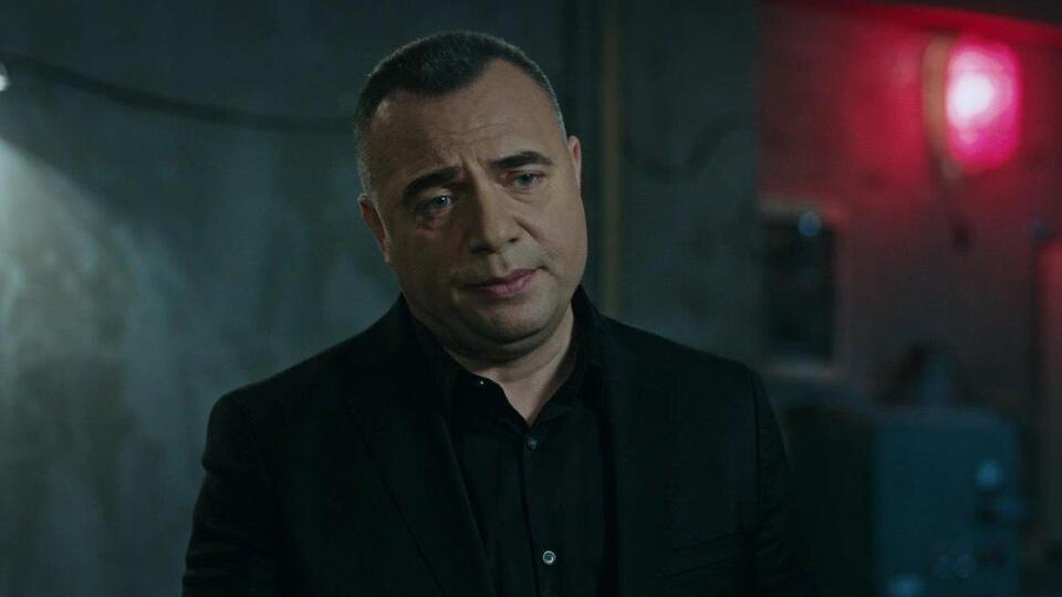 Ender'in korktuğu başına geliyor