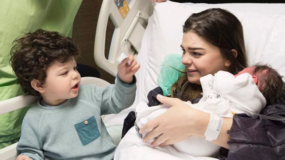 Pelin Karahan ikinci kez anne oldu