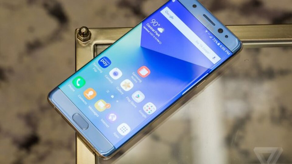 Samsung Galaxy S8 ve S8 Plus tanıtıldı!