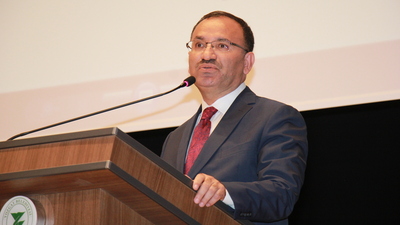 Bozdağ: Adil Öksüz Türkiye'de birileri tarafından saklanıyor