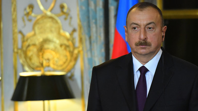 "Azerbaycan tahrip gücü yüksek modern silahlar alıyor"