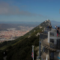 Brexit gerilimi büyüyor: Boynuzlanmış koca gibi...