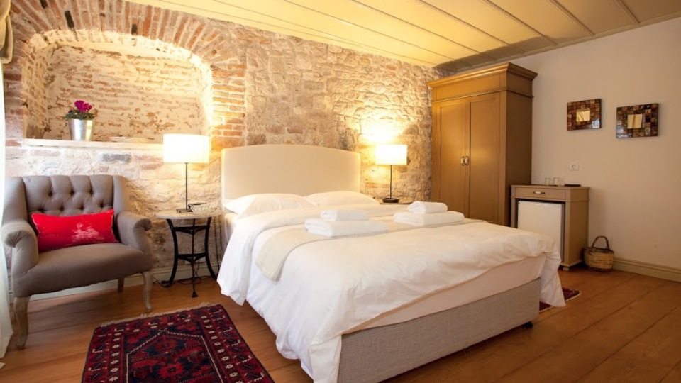 Otelcilerden booking.com yasağına tepki!