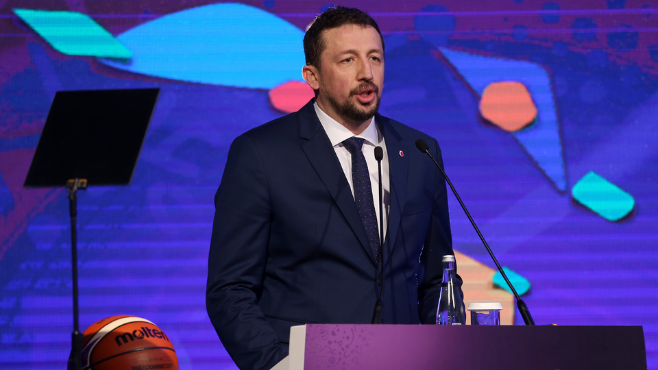 Türkoğlu'ndan EuroBasket çağrısı!