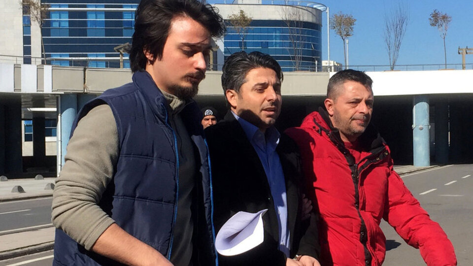 "Abdülhamit Han'ın torununa göz dikiyorsa, benim eşime de göz dikebilir"