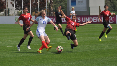 İngiltere'ye farklı yenildik!