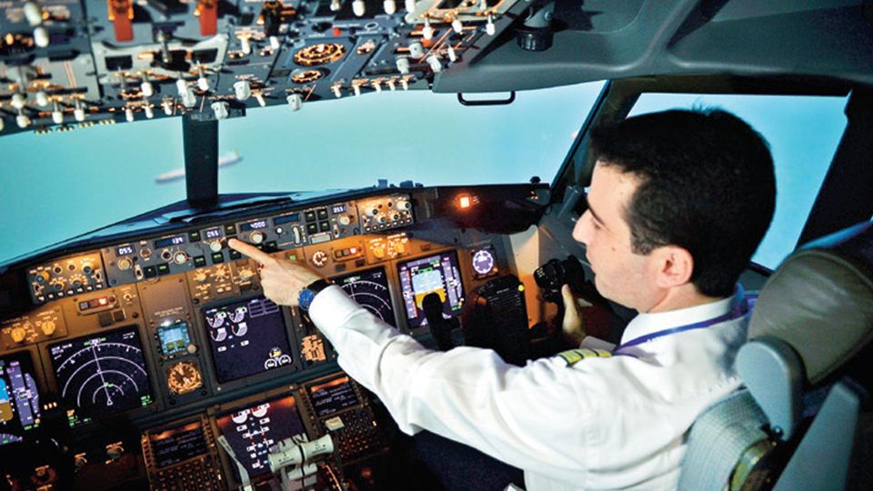 165 yabancı kaptan THY kokpitinden atladı!