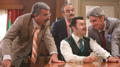 BKM'den absürt komedi: Kolonya Cumhuriyeti