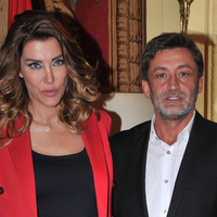 Hakaret davası tatlıya bağlandı!