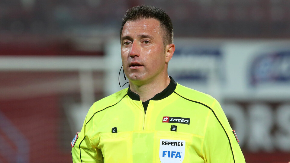 Hüseyin Göçek sakatlandı