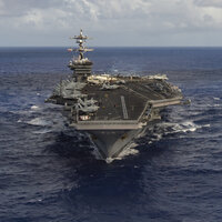 Pasifik'te sular ısınıyor! ABD uçak gemisi rota değiştirdi!