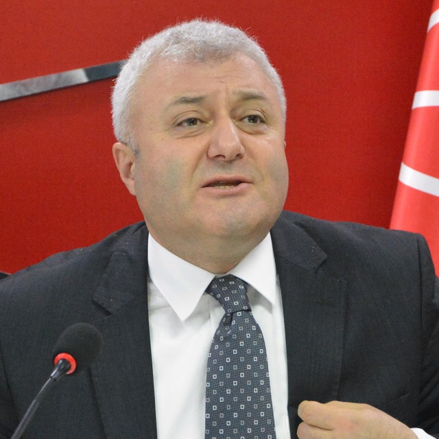 CHP'li Tuncay Özkan'a suç duyurusu