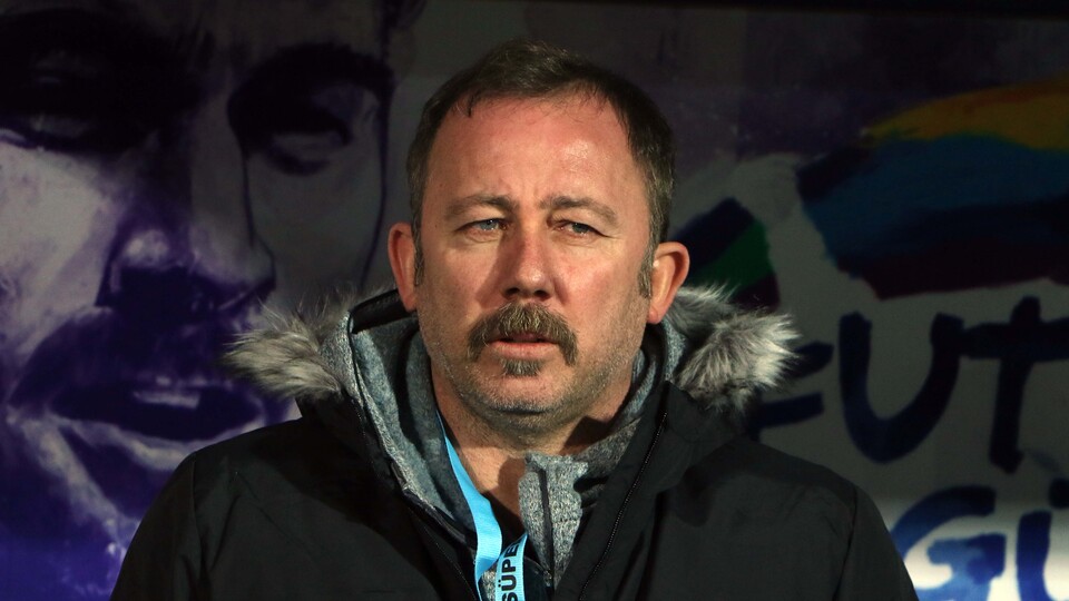 Sergen Yalçın'ın notu düşüyor