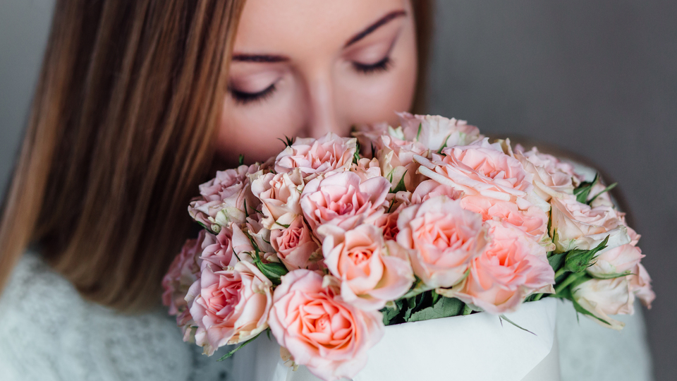 Koku kaybı yaşıyor ama canlı rüyalar görüyorsanız...