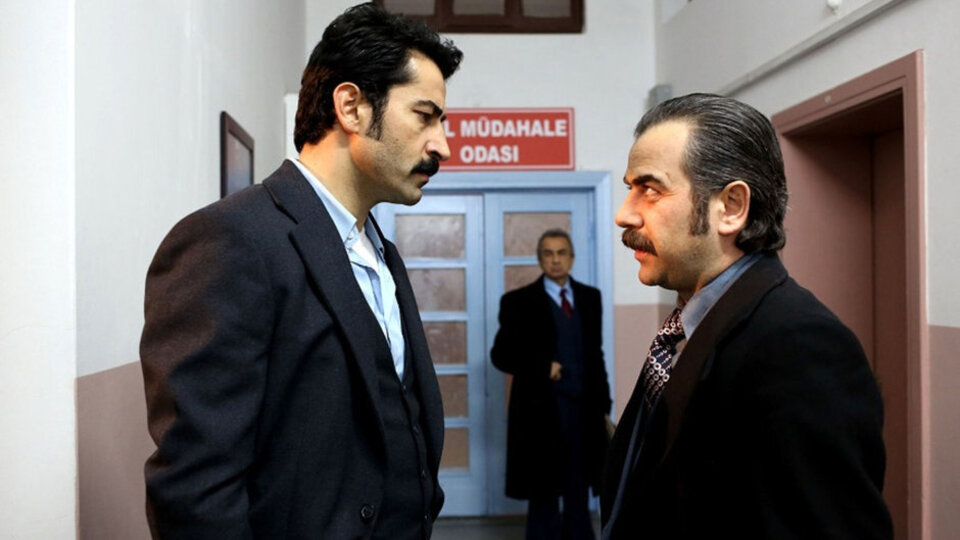 Uyuşturucu ile yakalanan ünlü oyuncunun cezası belli oldu