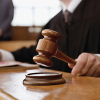 Firari generaller tutuklandı