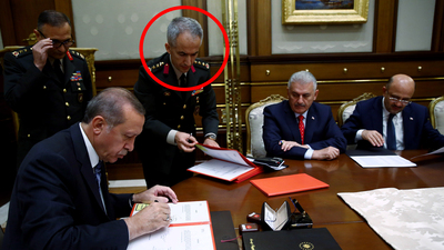 Erdoğan'a YAŞ kararlarını sunan albay hakkında şoke eden gerçek!