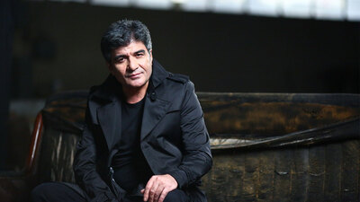 İbrahim Erkal'dan üzücü haber! Ünlü sanatçının eşi de fenalaştı...