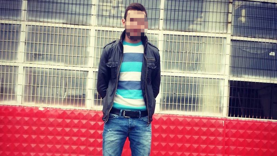 Kız arkadaşıyla görüşmek için gitmişti, eve girenler şoke oldu!