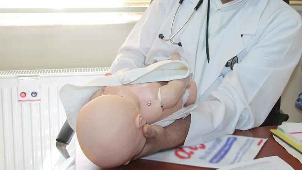 Sakın parmağınızla çıkartmayın! Yoksa...