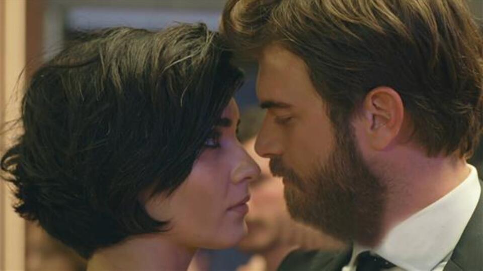 Cesur, annesinin ölümünün ardındaki gizemi çözebilecek mi?